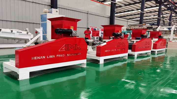 small cattle feed making machine in Indonesia
